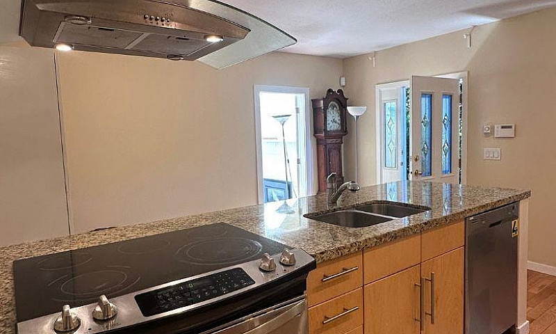620 Mahon Avenue Nor...