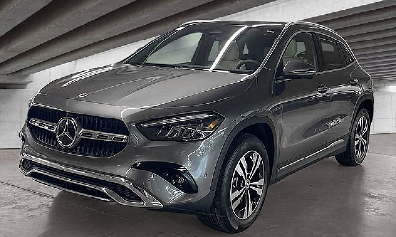 2026 Mercedes-Benz G...