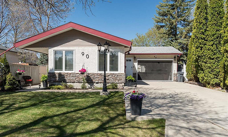 3-Bedroom House In L...