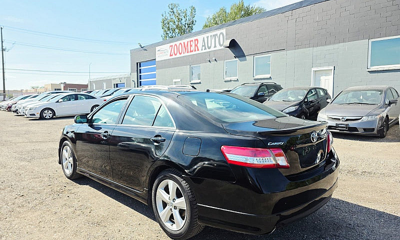 2010 Toyota Camry Se...
