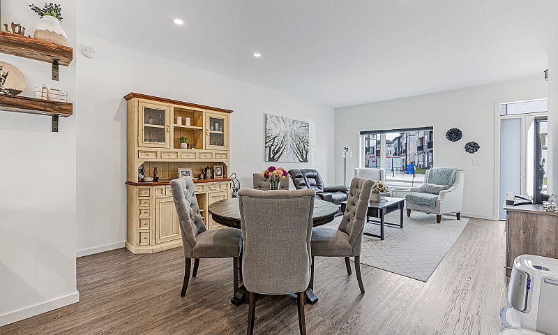 Stunning 3Bdrm Bunga...