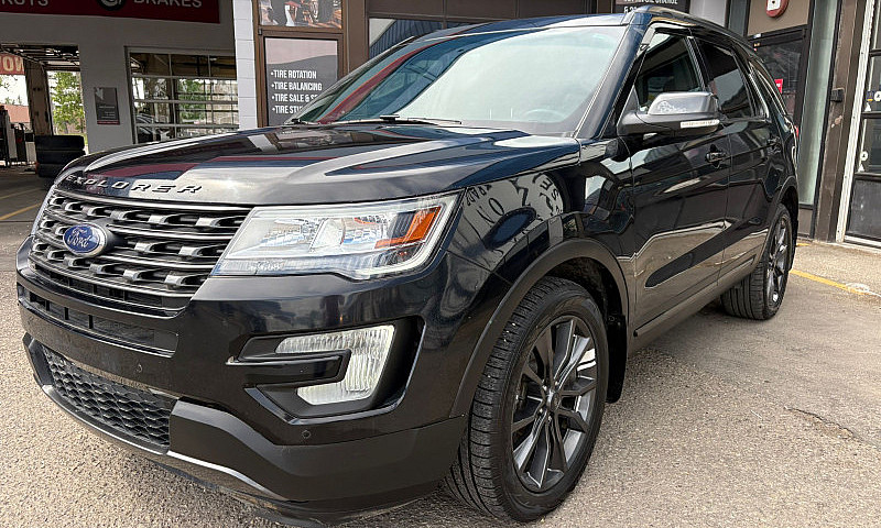 2017 Ford Explorer E...