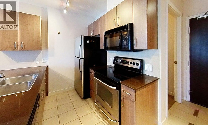 21Xx 610 Granville S...