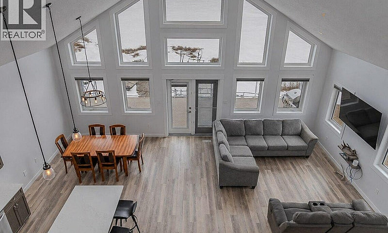 35 Lake Avenue Jackf...