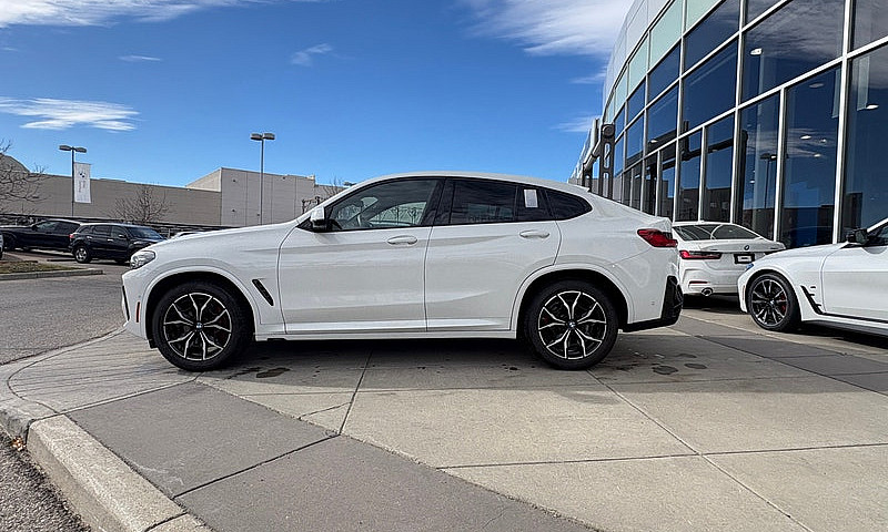 2025 Bmw X4...