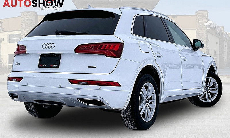 2020 Audi Q5 45 Komf...
