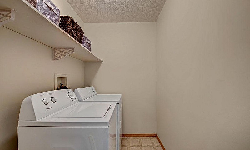 1 Bed X 1 Bath Apart...