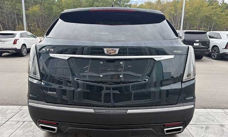 2026 Cadillac Xt5 Aw...
