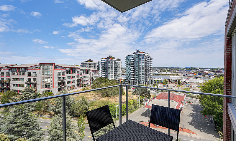 Luxurious 1-Bedroom ...