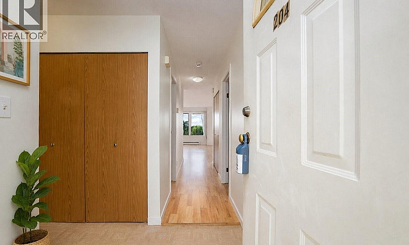 204 9916 Daniel St C...