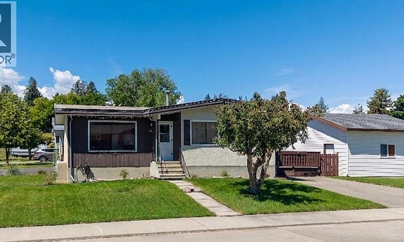 1516 6A Street S Cra...