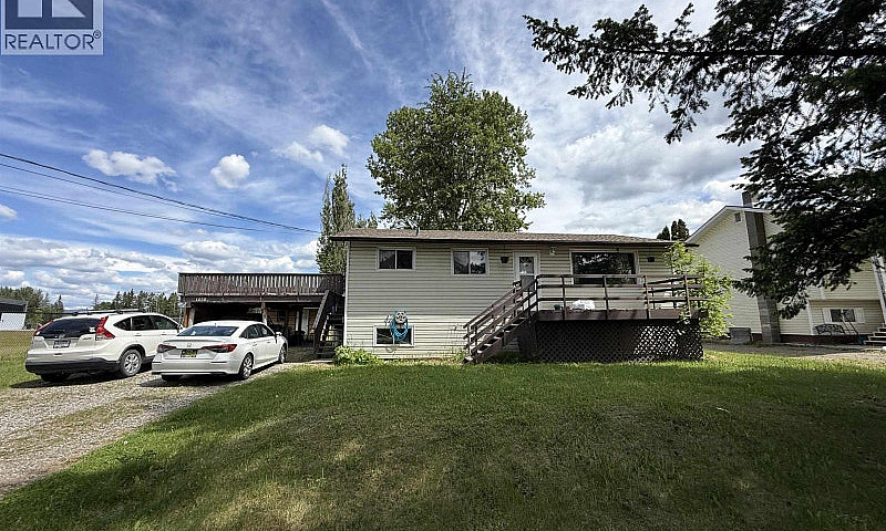 1038 Mountain Ash Ro...