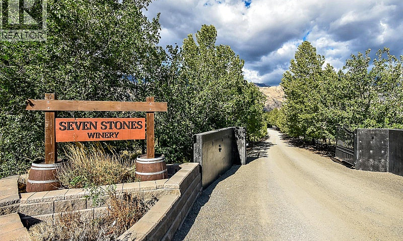 1143 Highway 3 Cawst...