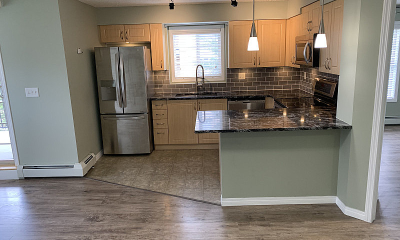 Corner Unit With Und...