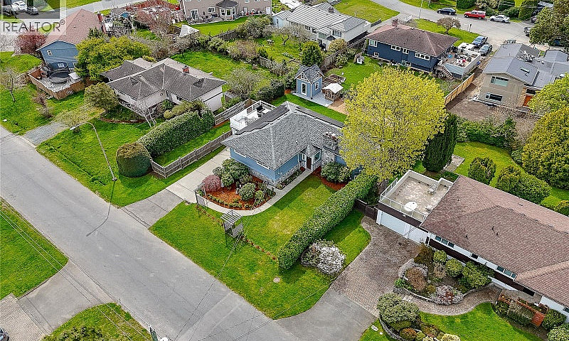3960 Cherrilee Cres ...