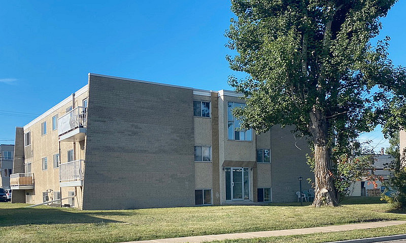 2 Bedroom Yellowston...