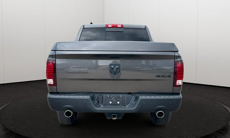 2021 Ram 1500 Classi...