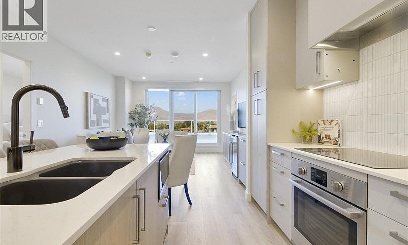 3300 Lakeshore Road ...