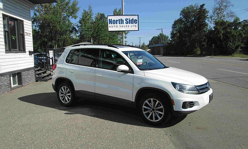 2017 Volkswagen Tigu...