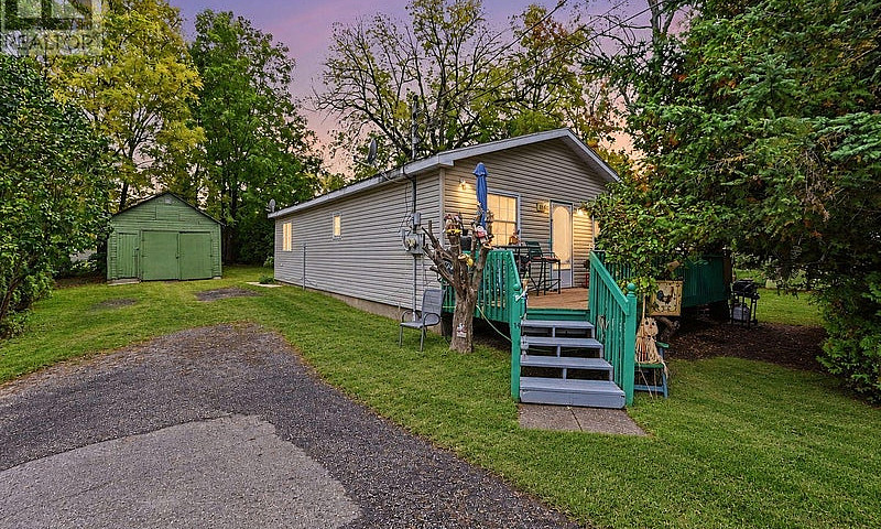 14 Gibson Lane South...