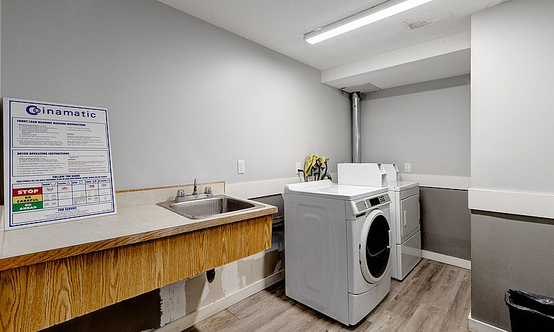Modern Apartments Wi...