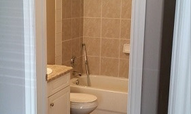 2 Bedroom Condo! In-...