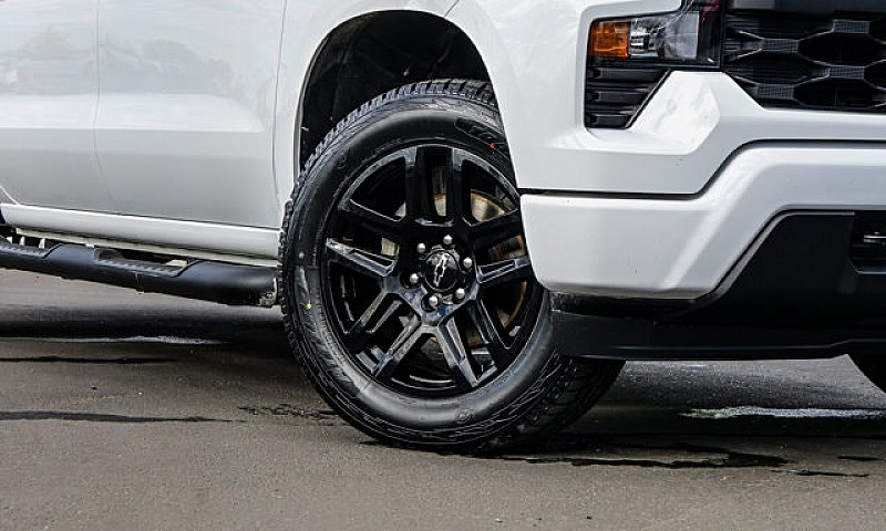 2024 Chevrolet Silve...