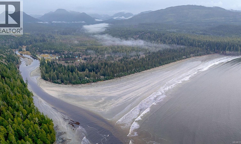 230 Clutus Rd Bamfie...