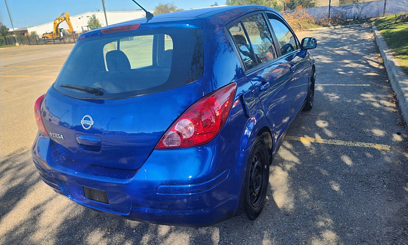 2012 Nissan Versa Sl...