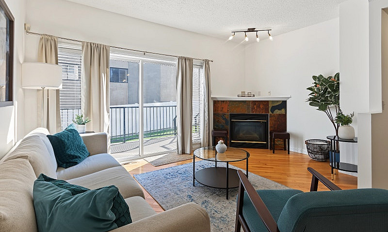 Modern 2 Storey 3 Be...