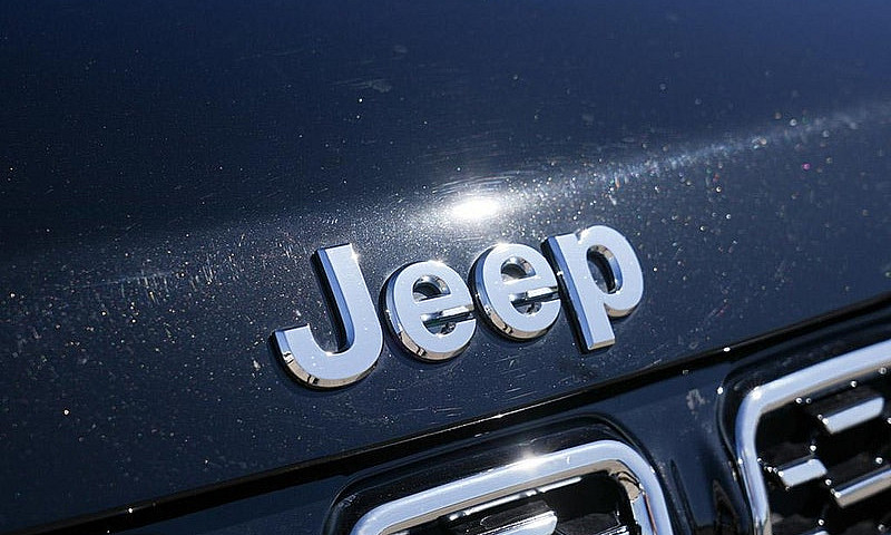 2024 Jeep Compass Li...