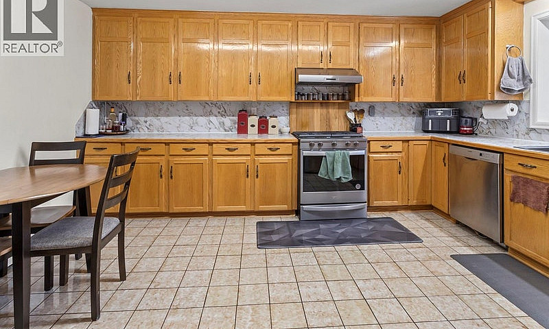 3029 Erickson Road E...