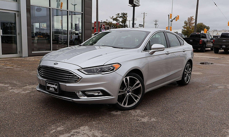 2017 Ford Fusion Tit...