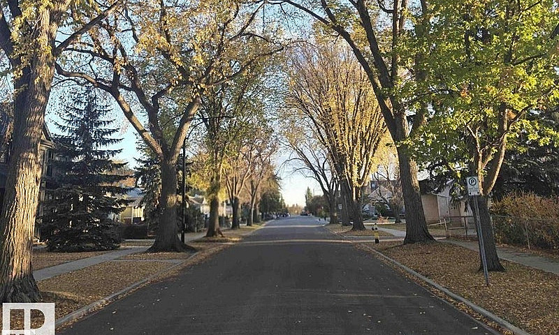 7510 111 Av Nw Edmon...