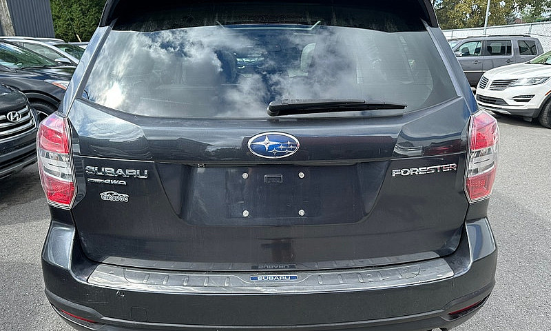2015 Subaru Forester...