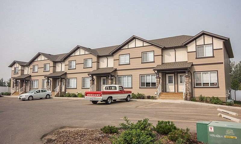 3 Bedroom Townhouse ...