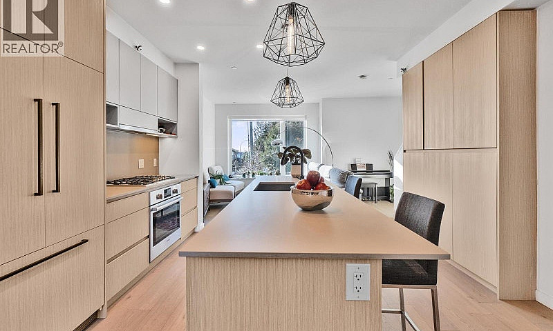 11 528 E 2Nd Street ...