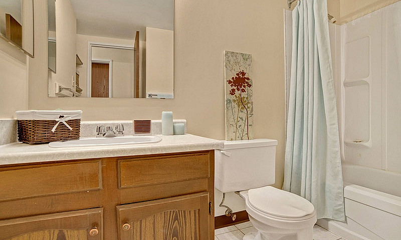 2 Bed X 1 Bath Apart...