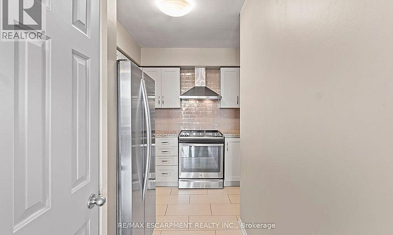 810 - 36 James Stree...