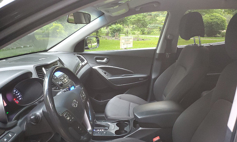 2014 Hyundai Santa F...