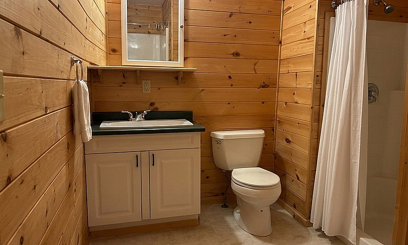 Moore Bay Condo Cabi...