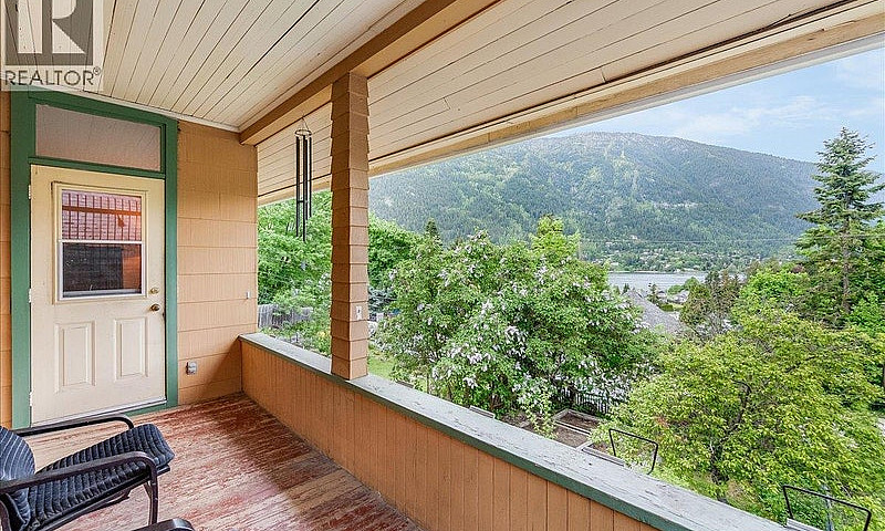 122 High Street Nels...