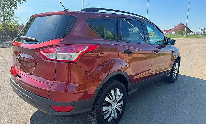 2014 Ford Escape Fwd...