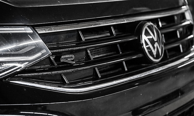 2022 Volkswagen Tigu...