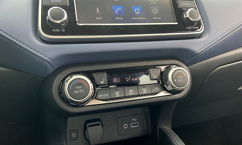 2025 Nissan Versa Sv...