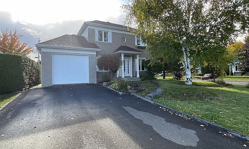 $609,000 - 2 Storey ...