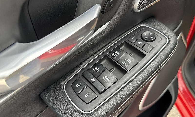 2020 Ram 1500 Larami...