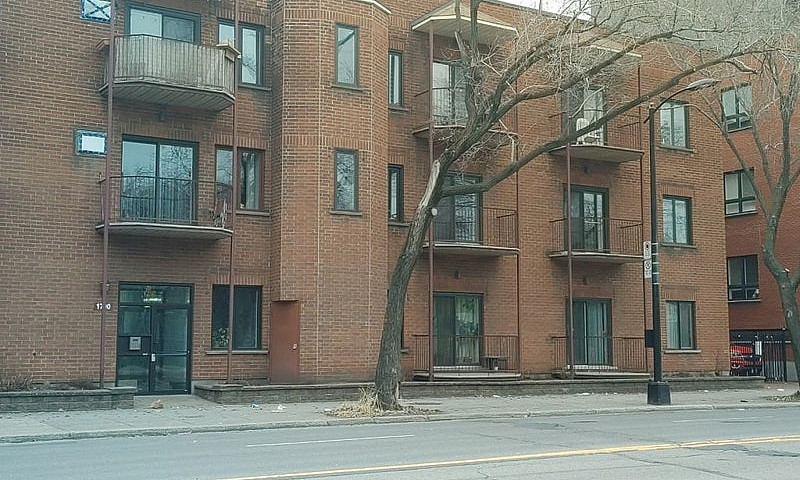 389 999$ - Condo À V...