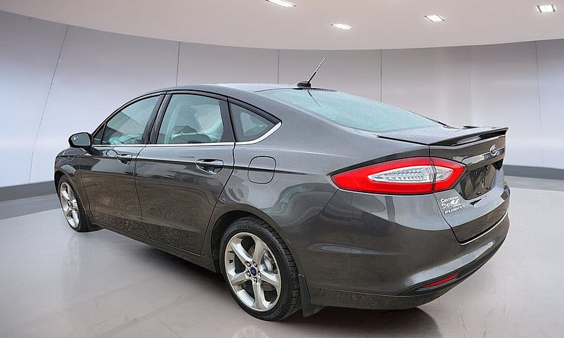 Ford Fusion Se 2016...