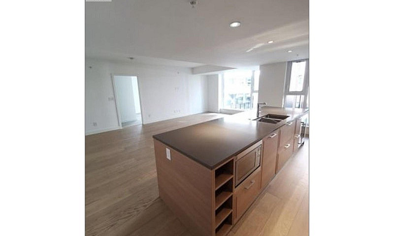 504 1571 W 57Th Aven...